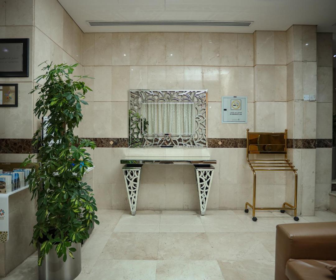 Al Sharq Hotel Suites - Baithans Шарджа Екстер'єр фото
