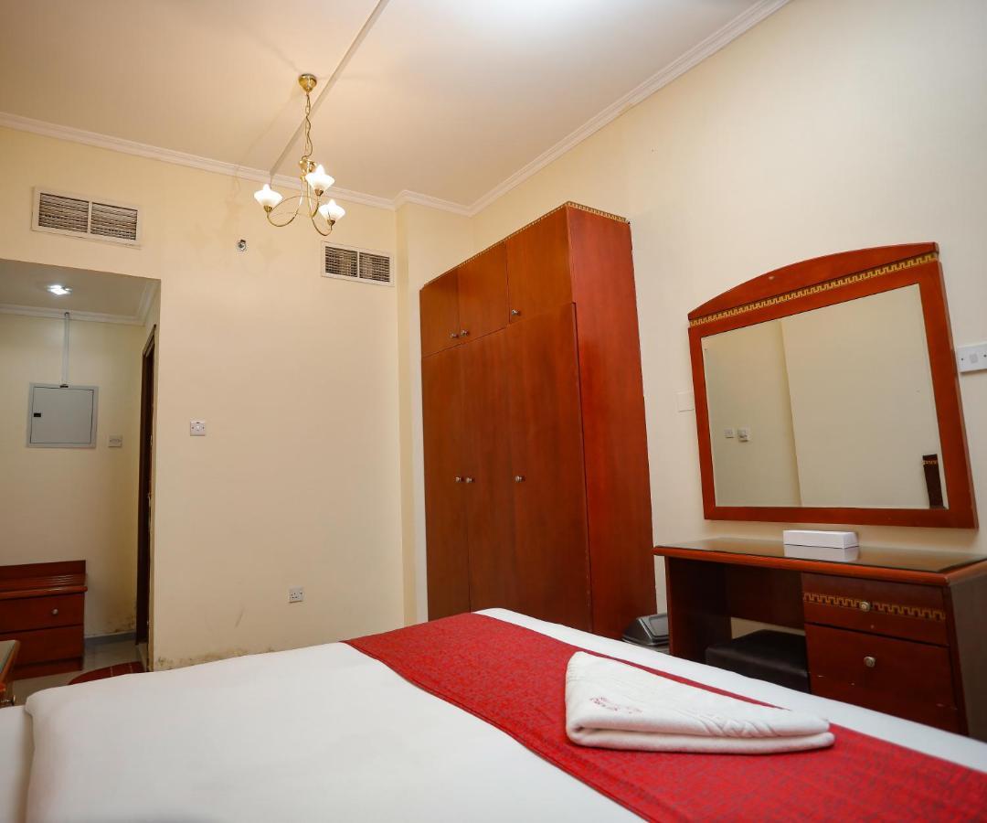 Al Sharq Hotel Suites - Baithans Шарджа Екстер'єр фото