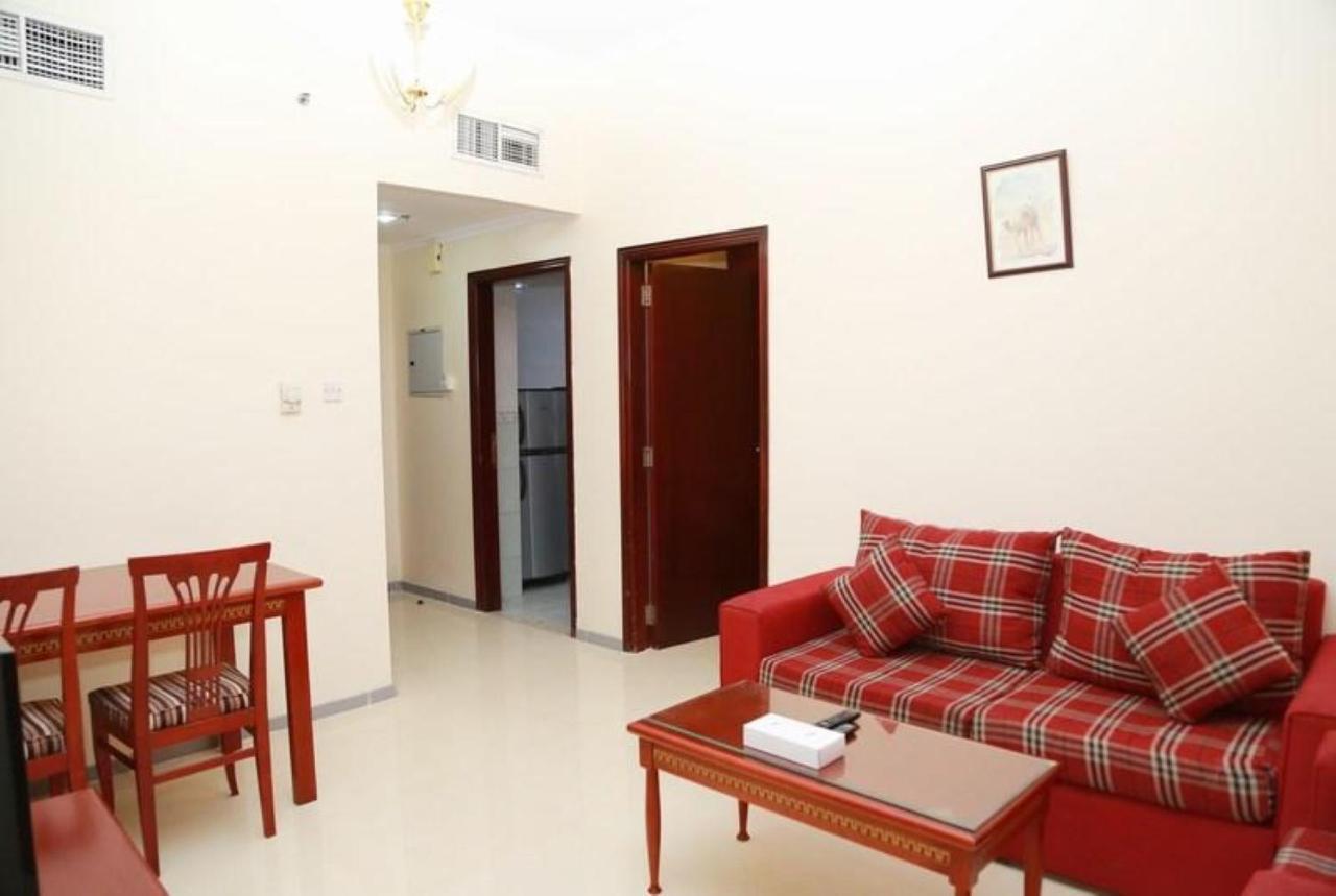 Al Sharq Hotel Suites - Baithans Шарджа Екстер'єр фото